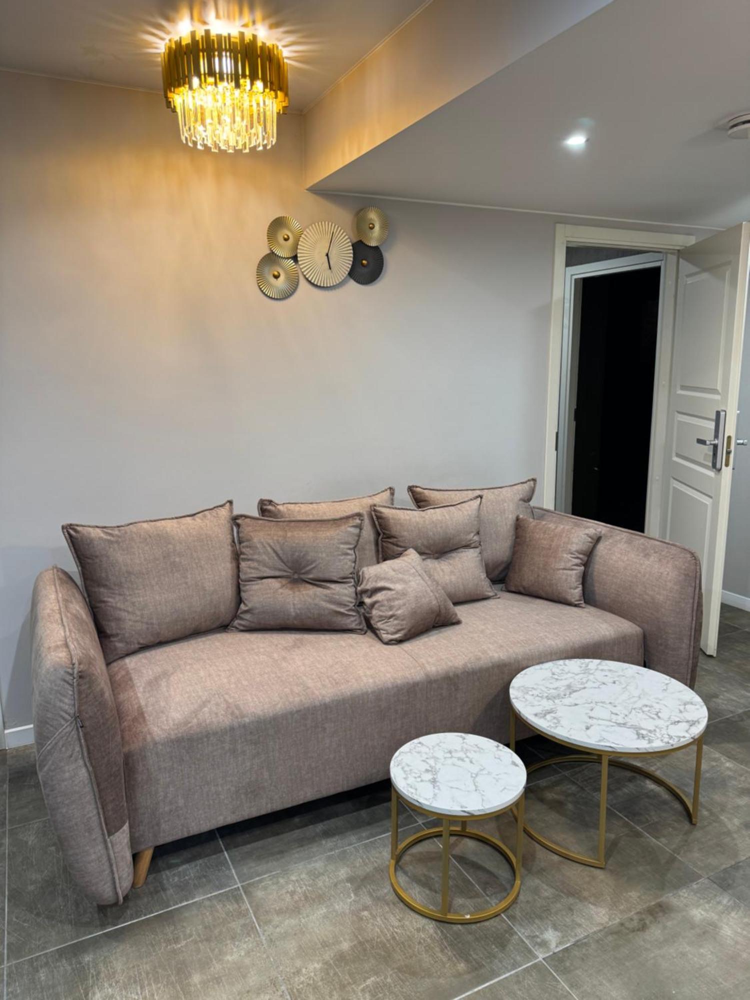 Dharma Stay Apartamentai Su Terasa Ir Vaizdu I Miesta Тельшяй Экстерьер фото